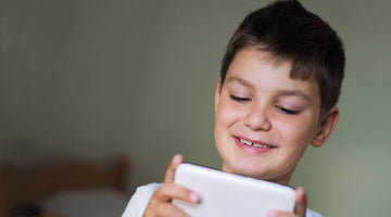 Regulating Screen Time for Autistic Children: Strategies to Prevent Distress